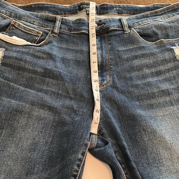 Judy Blue Slim Fit High Rise Size 22W - Picture 6 of 16